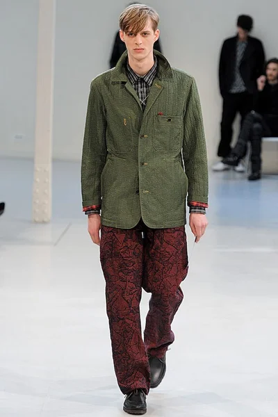 Look 13